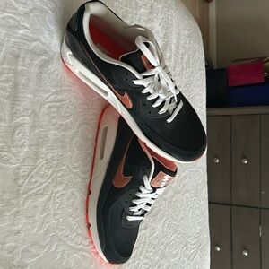 Nike Air Max 90 Football Swoosh